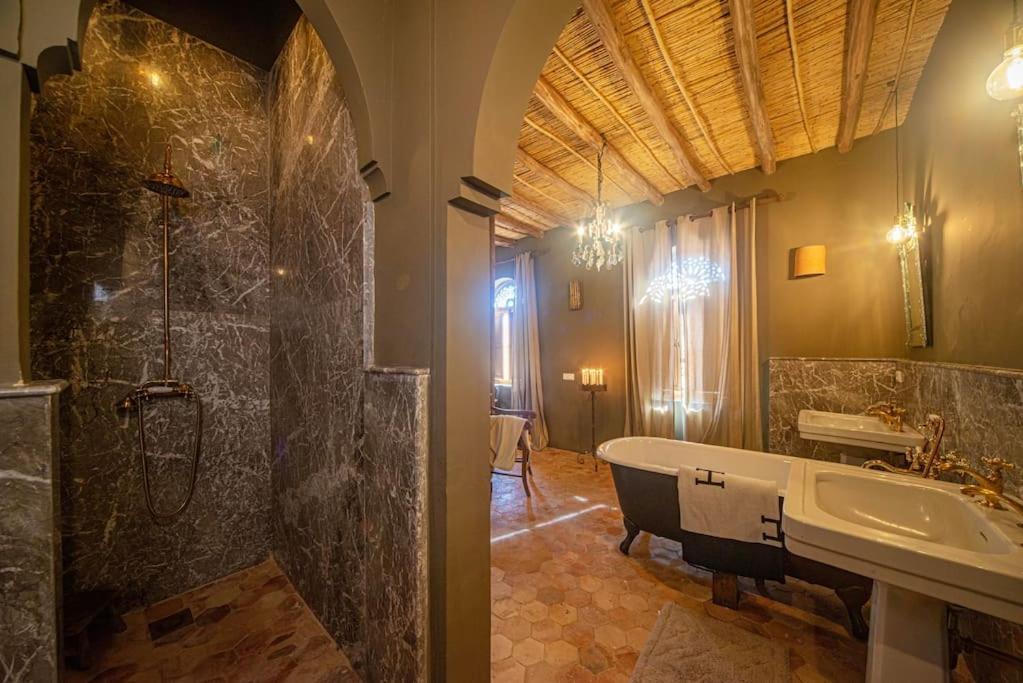 Aux Portes De Marrakech Villa Arts & Deco Avec Piscine Marrakesh Eksteriør bilde